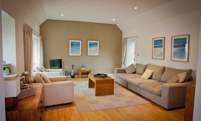 Gullane House | Muirfield Cottage 3 Bedrooms