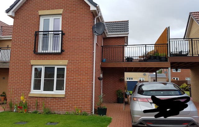 East Kilbride House | Double room, tea coffee, your own bathroom.