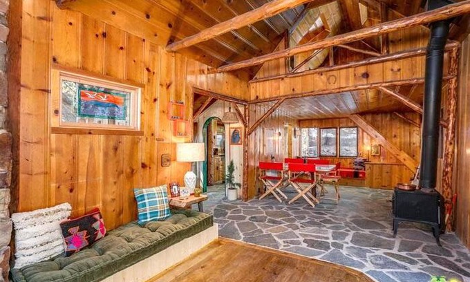 Pine Cove Cabin | Timber Falls - Stunning Cabin in Pine Cove