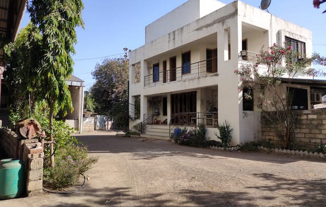 Mahuva House | Matoshree bunglow