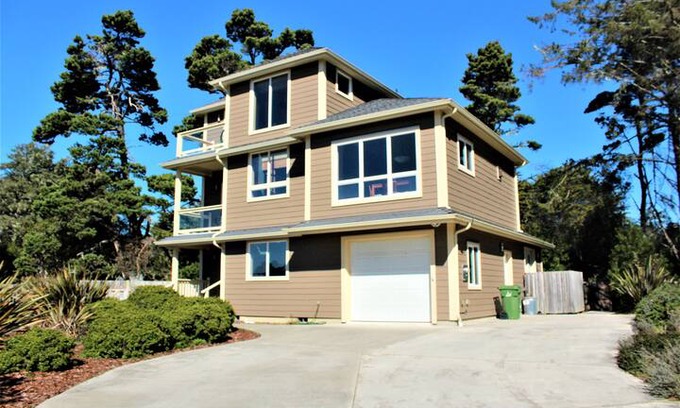 Bandon House | Bandon Escape Beach House