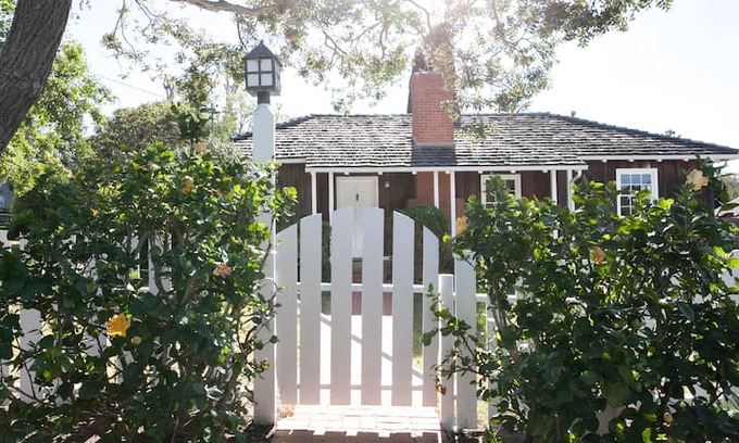 La Jolla Shores Cabin | La Jolla Shores Beach Cottage