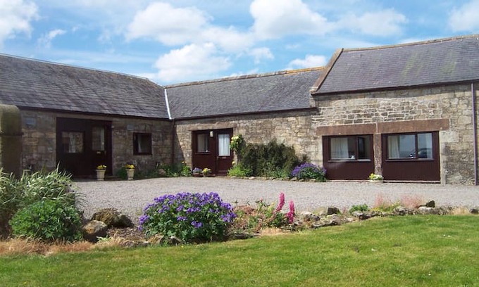 Sanquhar House | The Dairy Cottage, Lochside Farm, Sanquhar