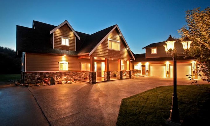 Winfield Other | Apple Acres Bed and Breakfast for 2
