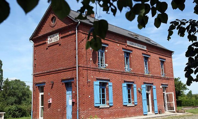 Marly-Gomont House | Gîte Les Pommes d'Or