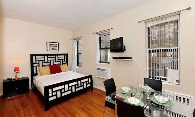 Greenwich Village Apartment | Prime NYU Studio apartment * Greenwich Village