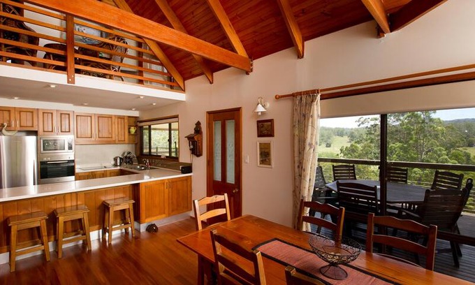 Possum Brush Villa | Blue Wren Chalet for Peace and Adventure