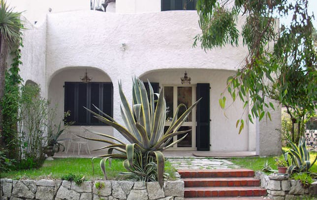 Tortoreto Lido Apartment | Villa Mirì | fronte mare con giardino