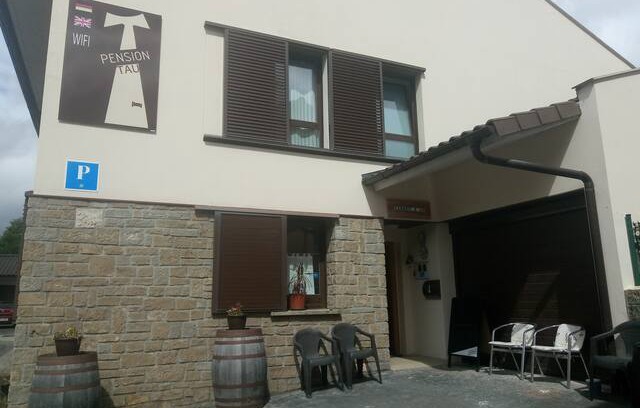 Akerreta House | pension tau - lovely cuadruple room