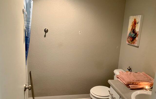 Gresham Apartment | Home away from home 15 min from PDX