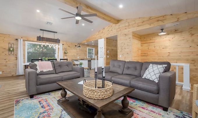 Sulphur Cabin | Where the Magic Cabins