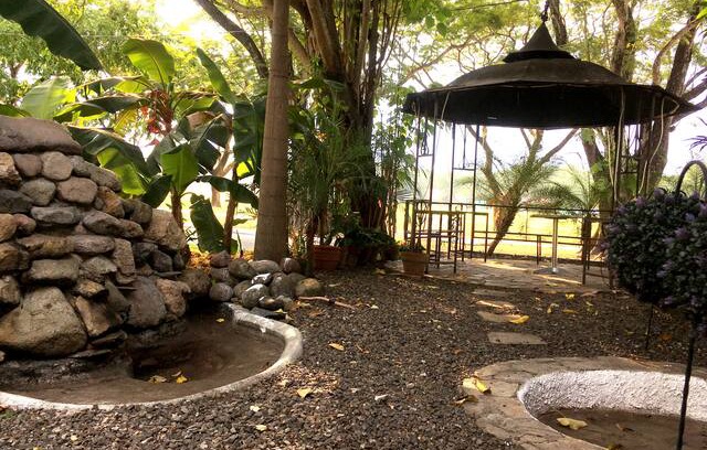 Clark Villa | House in Clark near Airport, Fontana & Aqua Planet