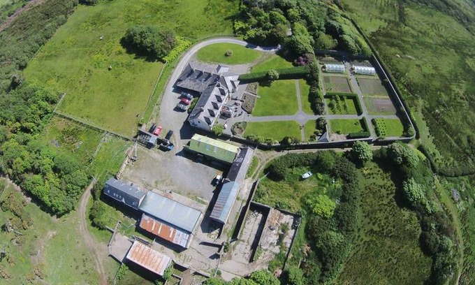 Cleggan House | Shanbolard Cottage