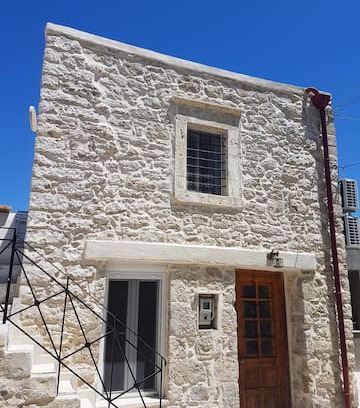 Pitsidia House | Traditional stone villa Eftichia, Pitsidia village