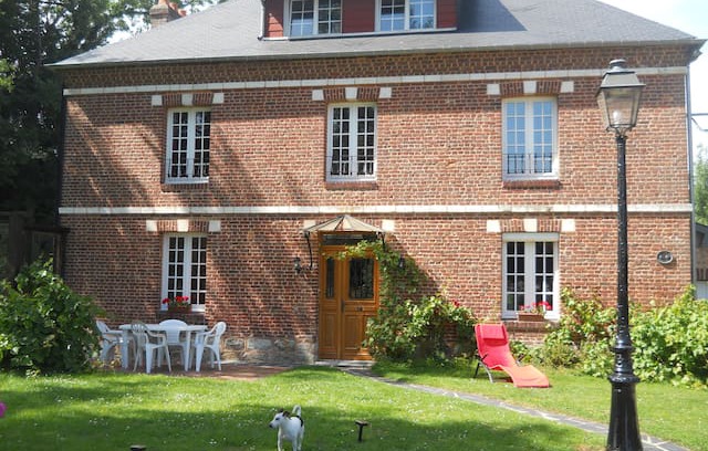 Bernieres House | Landhaus in der Normandie