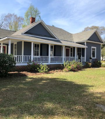 Jackson House | Outlaw house