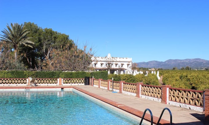 Betera Villa | MASIA CON PLANTACIÓN DE NARANJOS