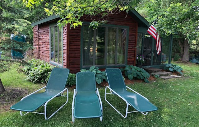 Warren House | Dick's Cabin at the Eagles Roost Trout Farm