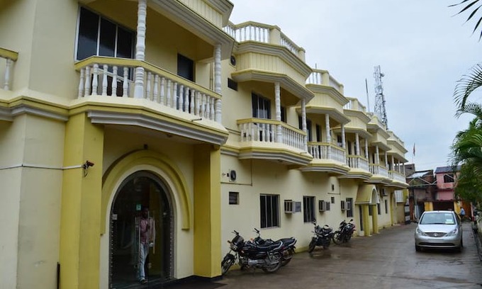 Pakur Hotel | Executive Room (Hotel RK Palace)