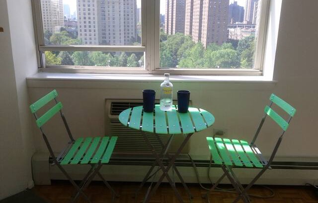 Alphabet City Apartment | Luxury large Penthouse /Fireplace / City views..