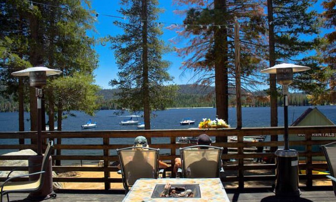 Huntington Lake Cabin | Lake View cabin at Huntington Lake