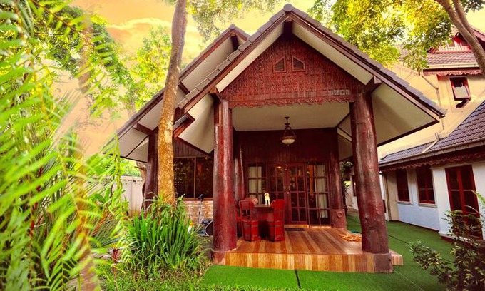 Mueang Len Villa | 清迈 古城 私家花园泳池别墅,可提供叫车接送机(付费)
