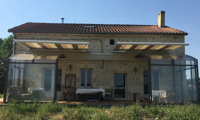 Montussan House | The Chateaux Le Truch farmhouse