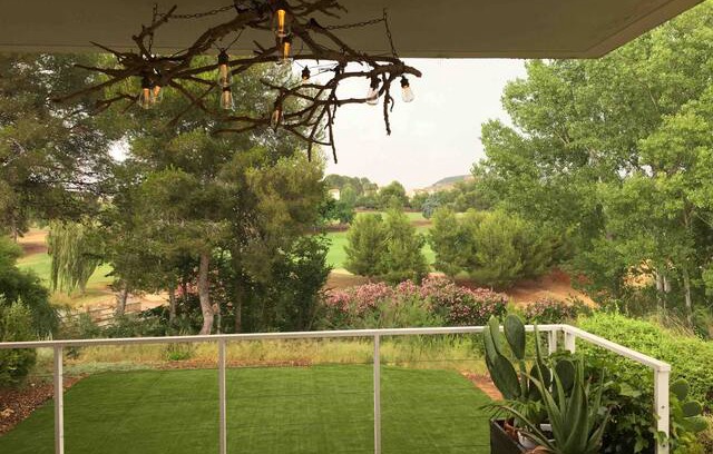 Chiva Villa | Cozy chalet to visit Valencia city and beaches.