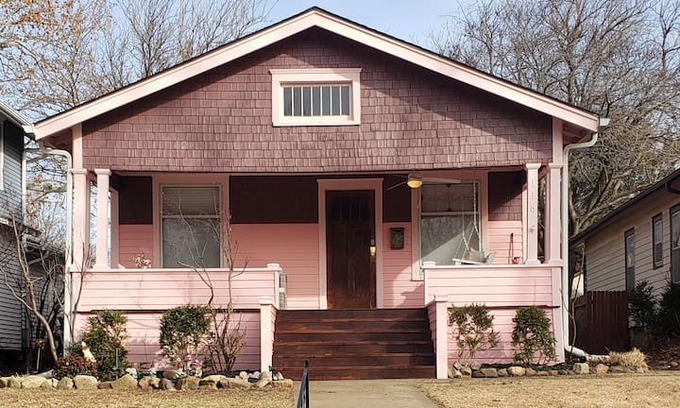 Greater Auburndale House | She Shed in Auburndale!