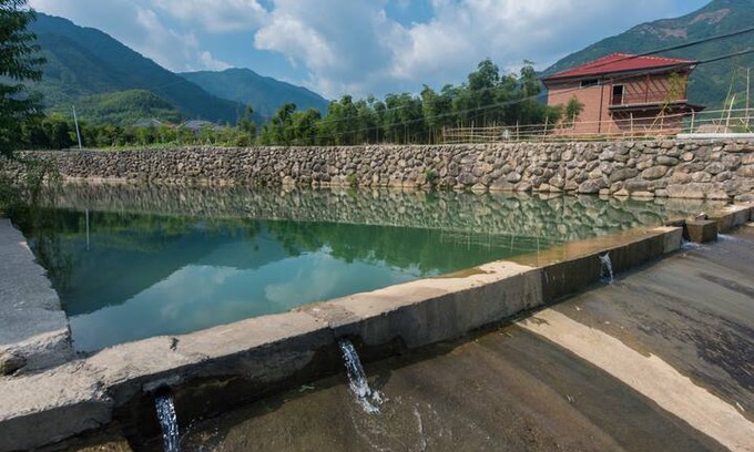 Lin'an Villa | 天目山民宿 嬉水楼 天然泳池 玩水 游泳 农家乐 自驾(大峡谷 漂流 土灶 拓展训练)1.8米宽大床