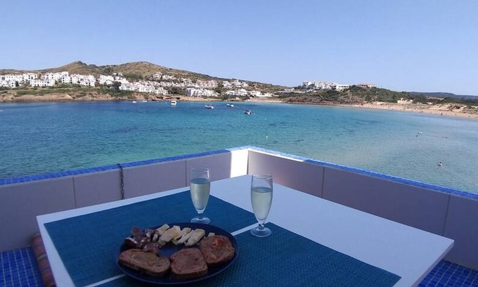 Fornells Apartment | APTO. con encanto y acceso directo al mar