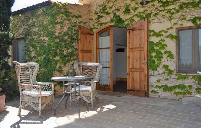 Garrigoles Villa | Casa Olives, 15kms to the Costa Brava beaches