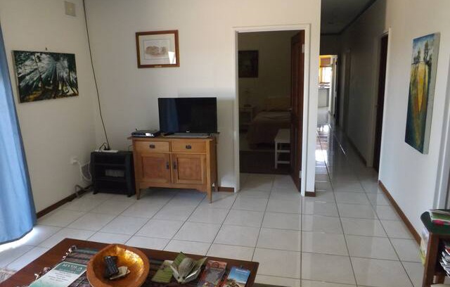 Bruce Rock Apartment | SANTALEUCA SANDALWOOD PLANTATION BED AND BREAKFAST