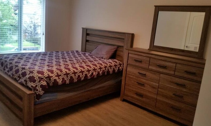 West Edmonton House | Bedroom Suite Fully Furnished
