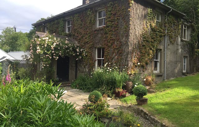 Glendalough House | The Glendalough Lodge