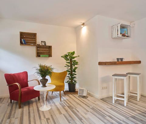 Steintor Apartment | Schöne ruhige souterrain Wohnung im Viertel