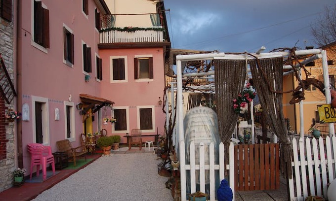 Revine Lago Bed & Breakfast | art b&b la casa del pittore