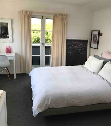 Western Springs House | Very Sunny Nook
