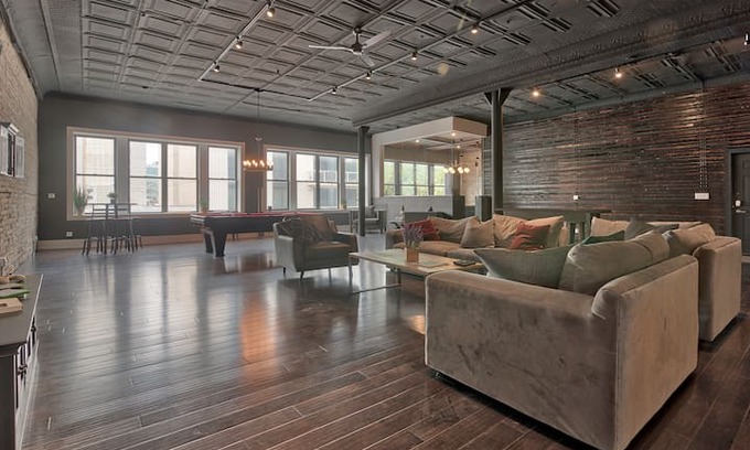 Wicker Park Apartment | The Prestige