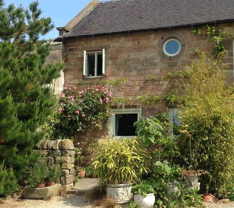 Belper Cabin | Spout Barn Cottage, Pet friendly, Wirksworth ECO