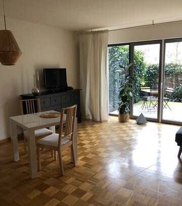 List Apartment | Sonnige Wohnung im Pelikanviertel mit Terrasse