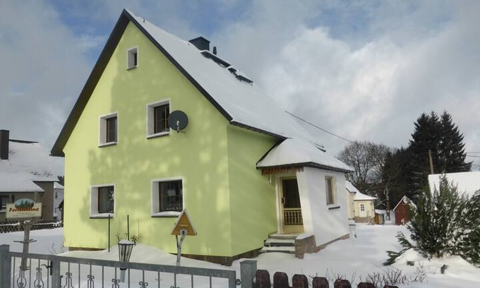 Schoenheide House | Ferienhaus Waldstraße