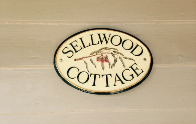 Tatura House | Sellwood Cottage