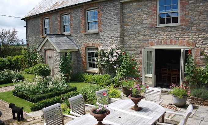 Blackford Bed & Breakfast | Orchardleigh B&B - £125/100 Per ROOM Per Night