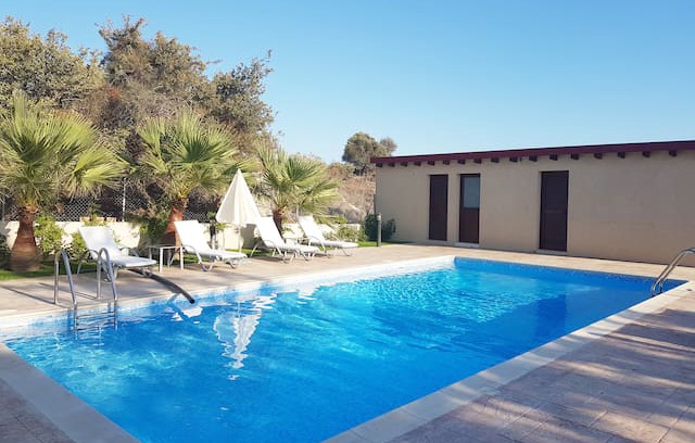 Anafotida House | Ithaki Holiday Home I Anafotia Village Larnaca