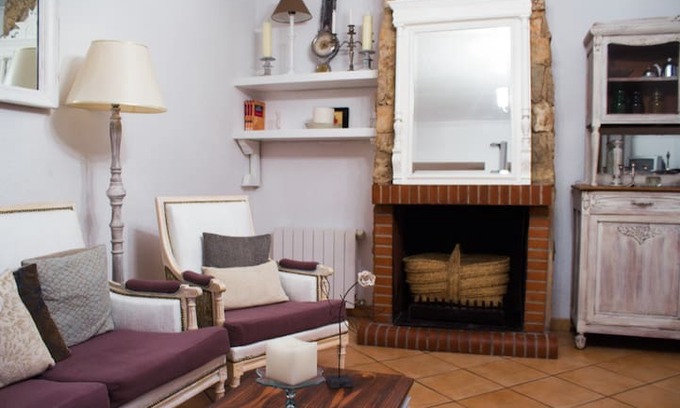 La Drova House | Casa Rural Montduver