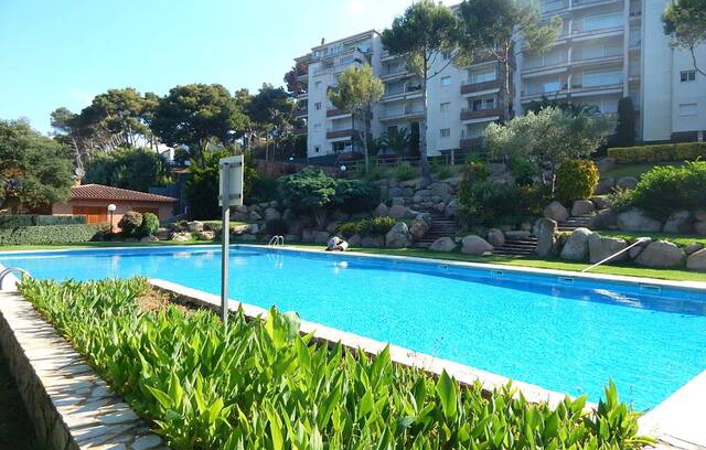 Tamariu Apartment | 8158 - Luminoso Apartamento con jardín y piscina