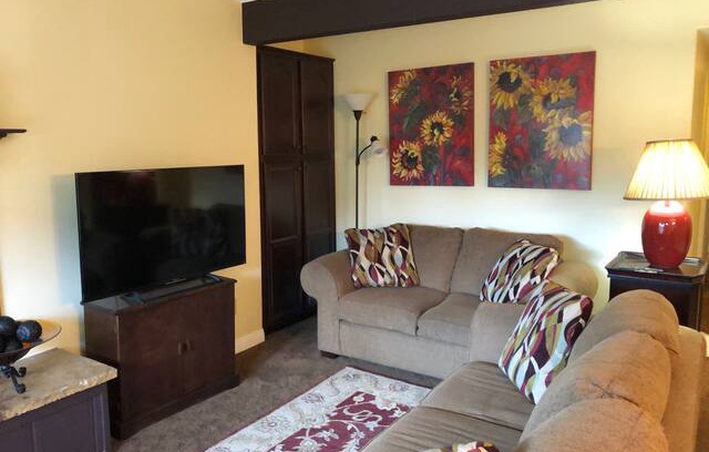 Tahoe Village Apartment | Updated condo near Heavenly Ski Resort