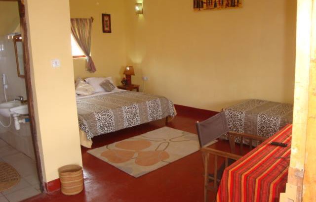 Lake Manyara National Park Cabin | African Sunrise Lodge and Campsite