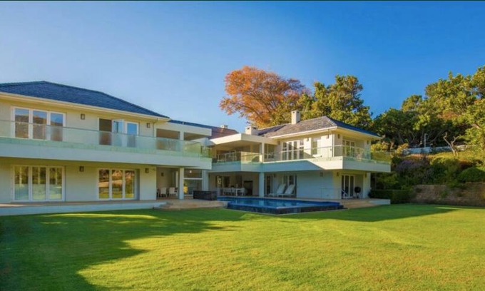 Bishopscourt House | Bichops court mansion